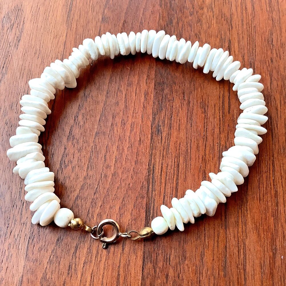 Vintage Shell Bracelet White Hawaiian Sea Shells Chips White 7.25"